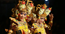 Tari Legong Narwastu